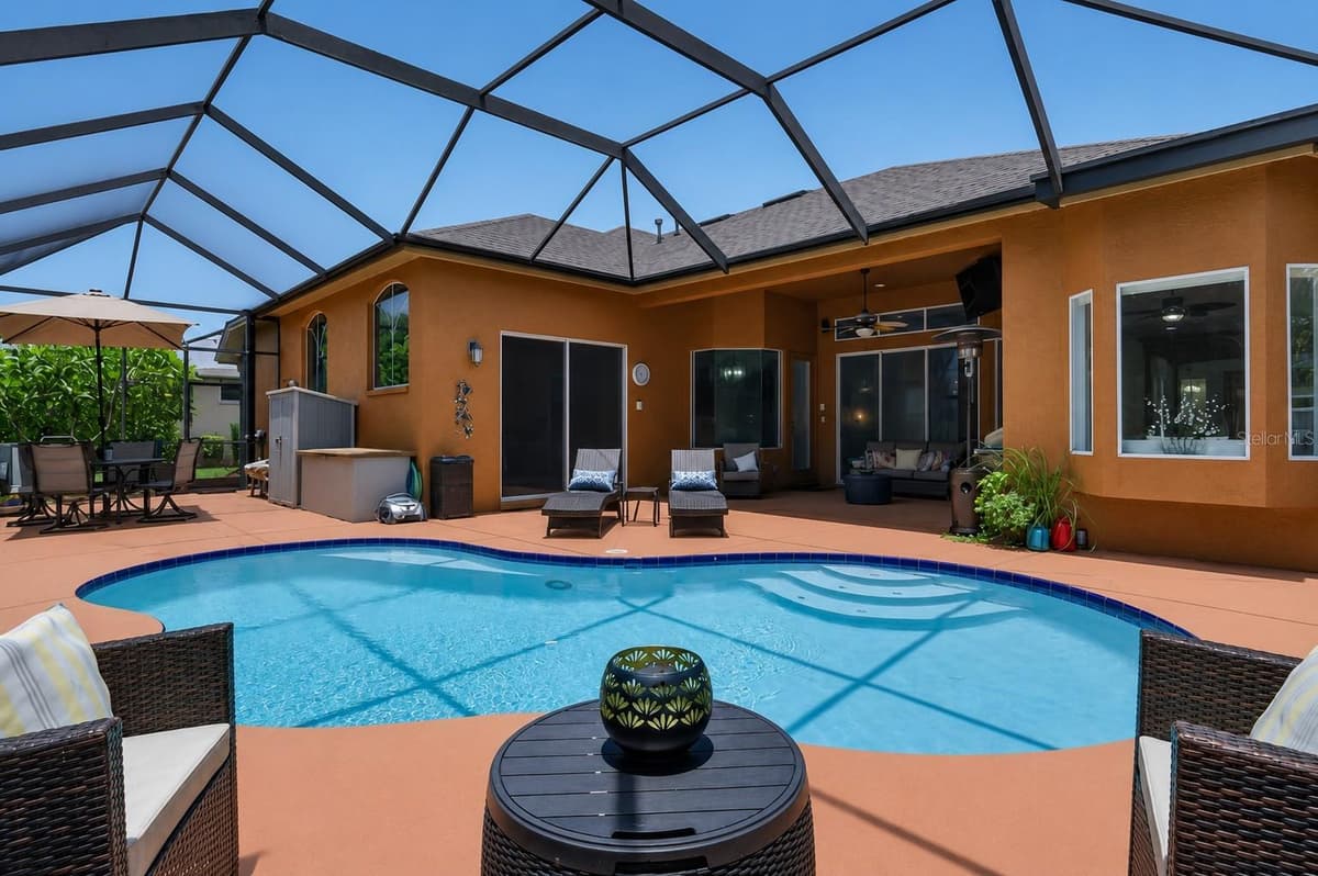 16410 IVY LAKE DRIVE — photo 5 of 56