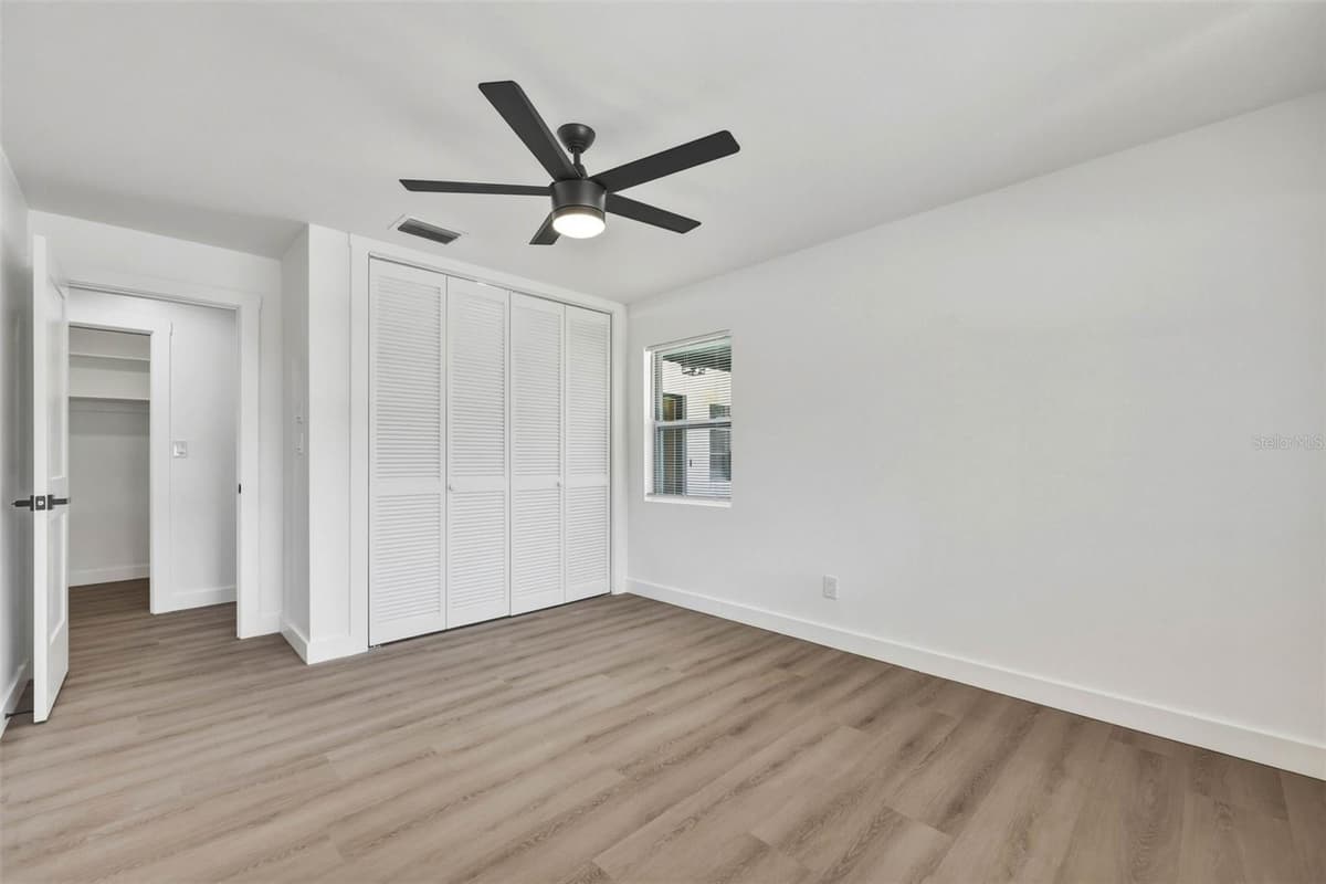 5106 OAKHAVEN LANE — photo 29 of 37