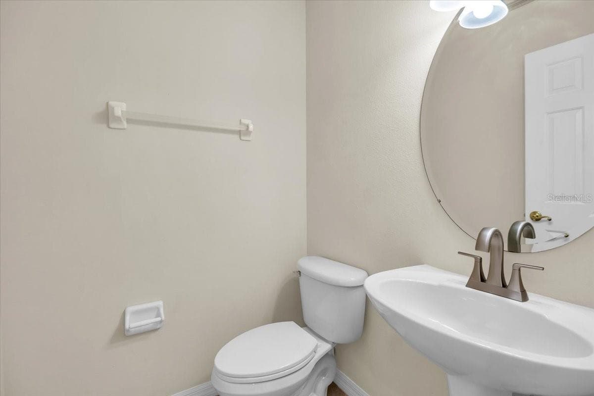 4336 SPINNAKER COVE LANE — photo 16 of 59