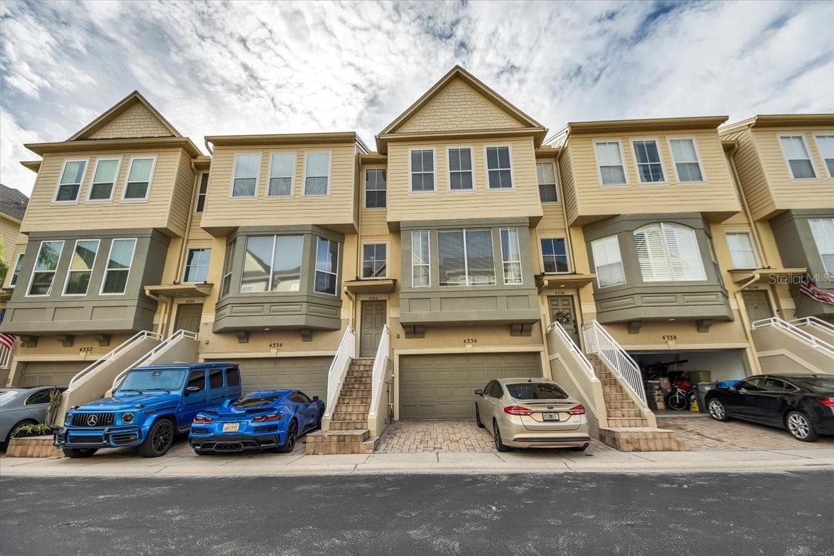 4336 SPINNAKER COVE LANE — photo 3 of 59