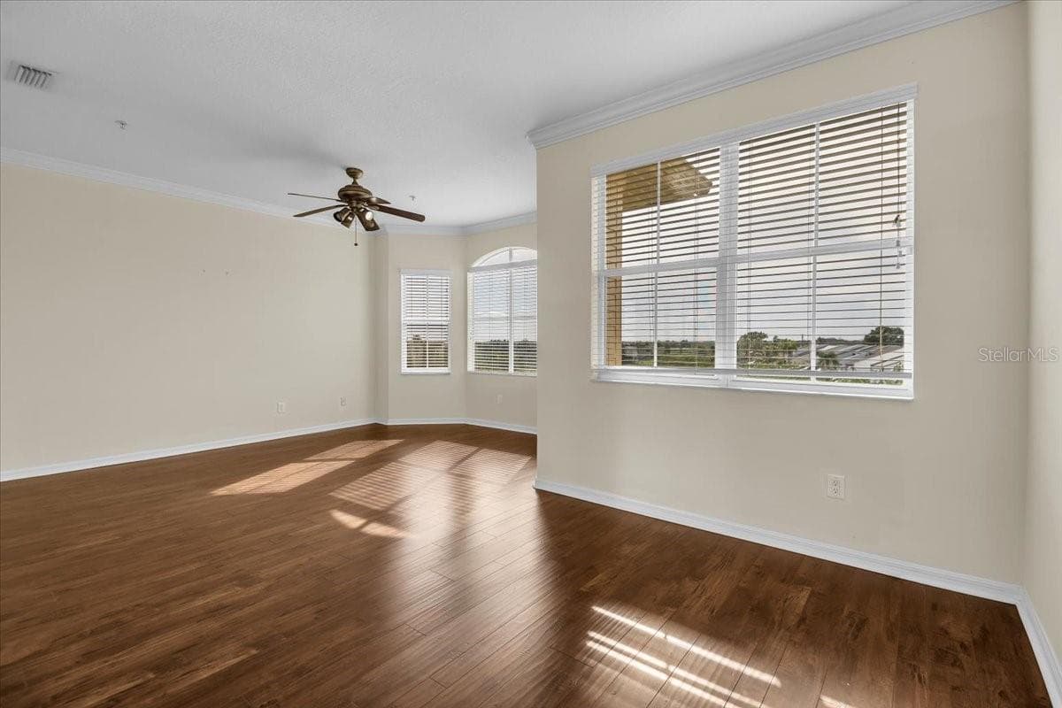 4336 SPINNAKER COVE LANE — photo 21 of 59