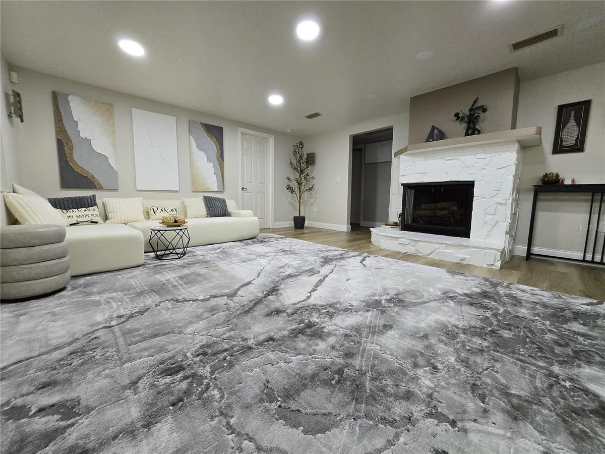 2625 HARRIS BOULEVARD — photo 5 of 16