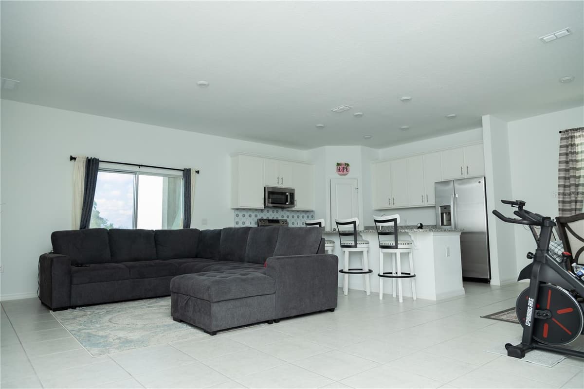 661 CROWN ROSE DRIVE — photo 43 of 44