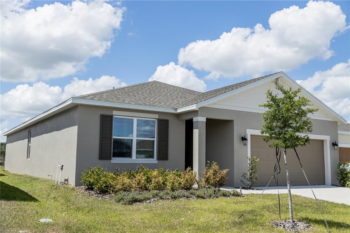661 CROWN ROSE DRIVE — photo 1 of 44