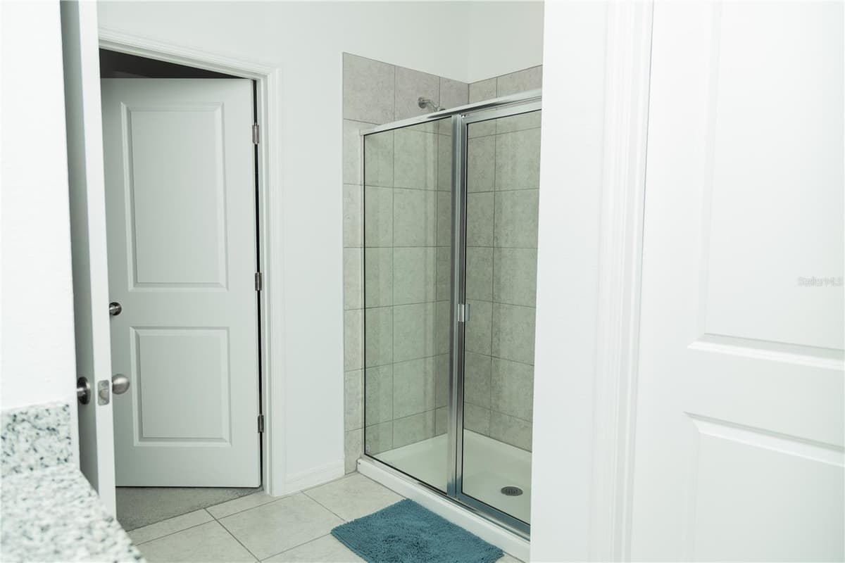661 CROWN ROSE DRIVE — photo 39 of 44