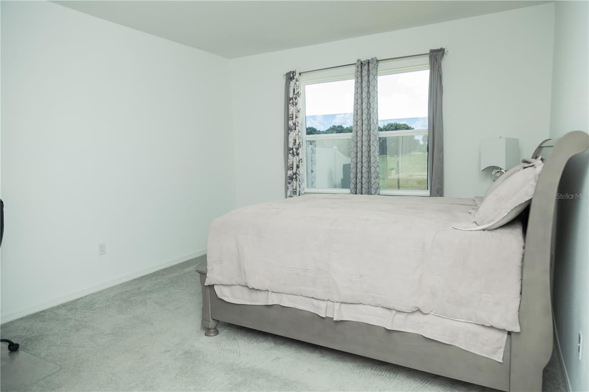 661 CROWN ROSE DRIVE — photo 36 of 44