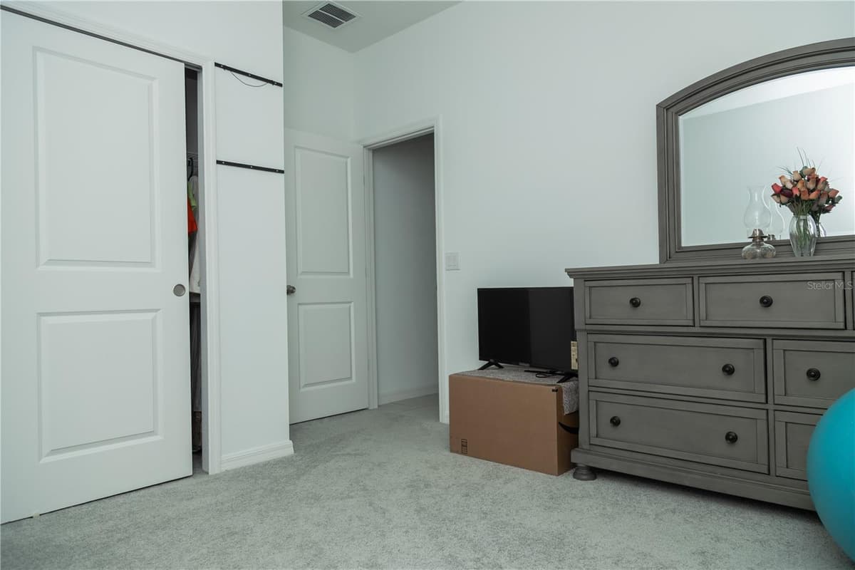 661 CROWN ROSE DRIVE — photo 26 of 44