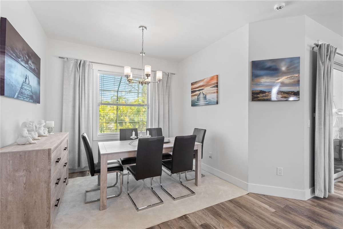 2395 RIBBLE STREET — photo 8 of 48