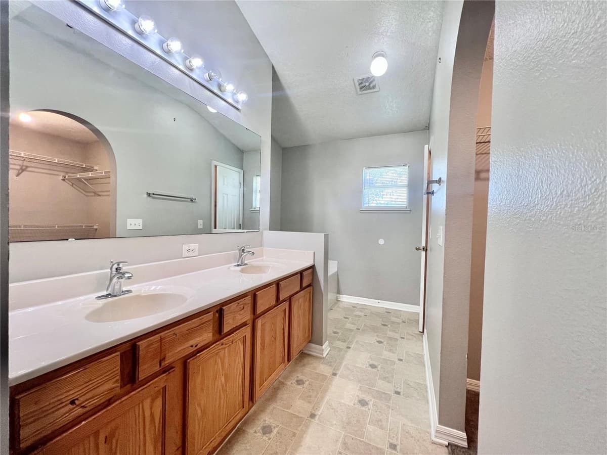 2950 ELBIB DRIVE — photo 23 of 31