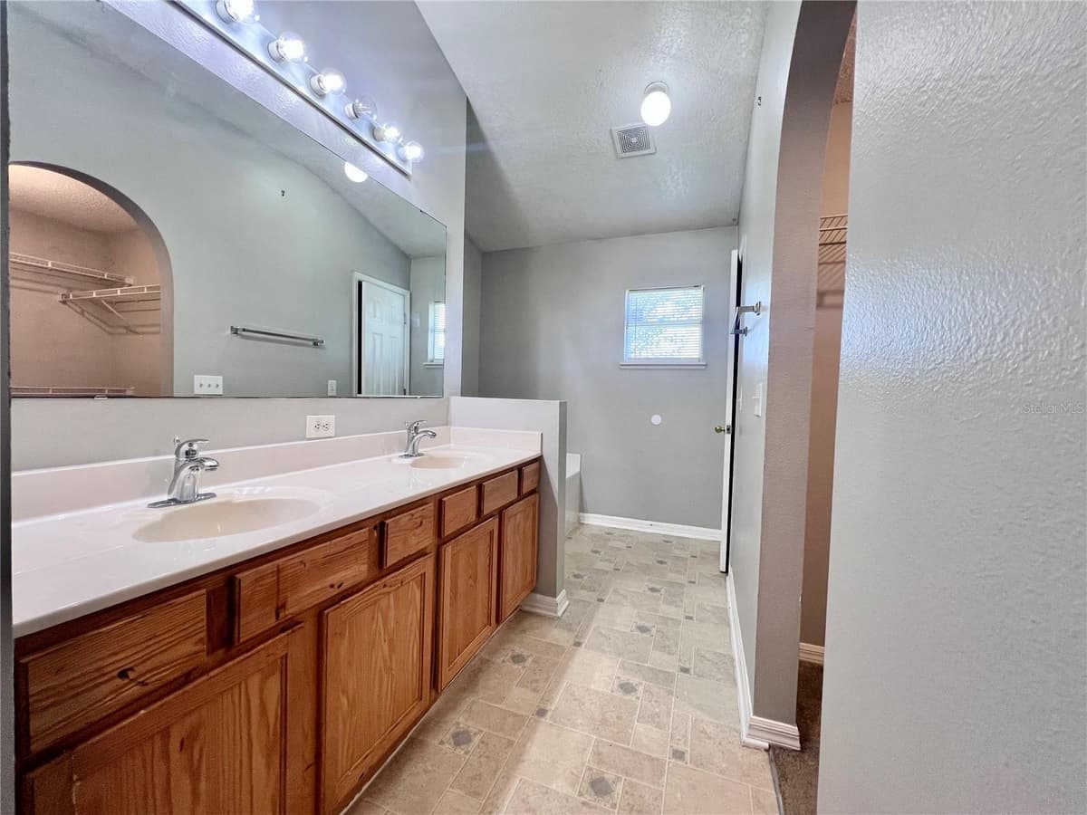 2950 ELBIB DRIVE — photo 21 of 31