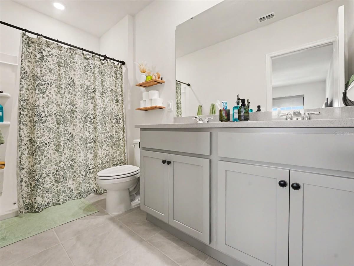2356 PENGUIN BOULEVARD — photo 10 of 23