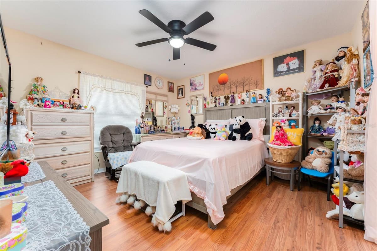 1128 SHARED PASSION ST — photo 24 of 41