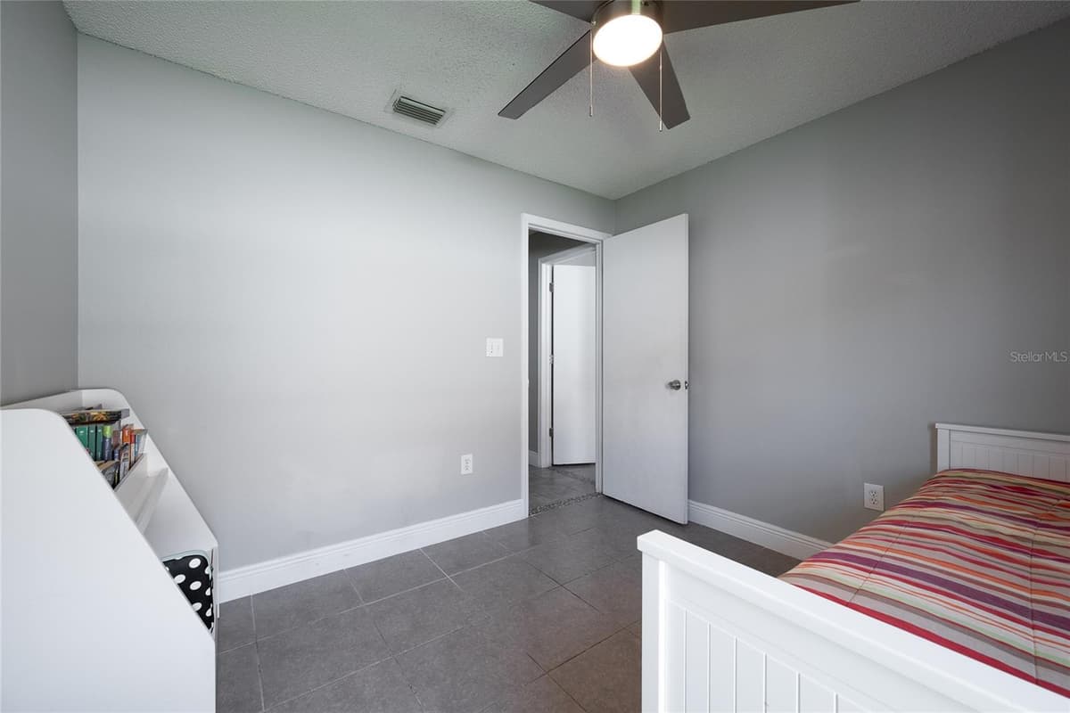 1845 SPREAKLEY COURT — photo 31 of 38