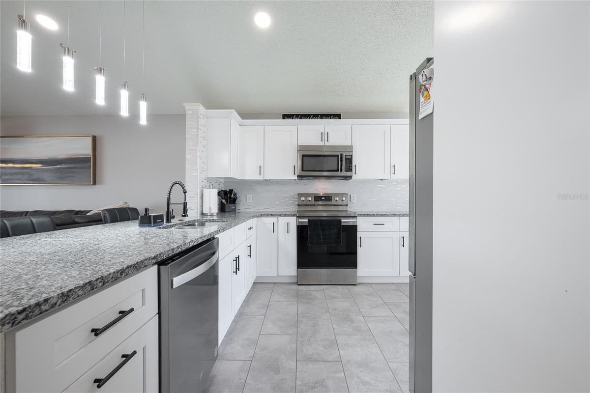 1845 SPREAKLEY COURT — photo 17 of 38