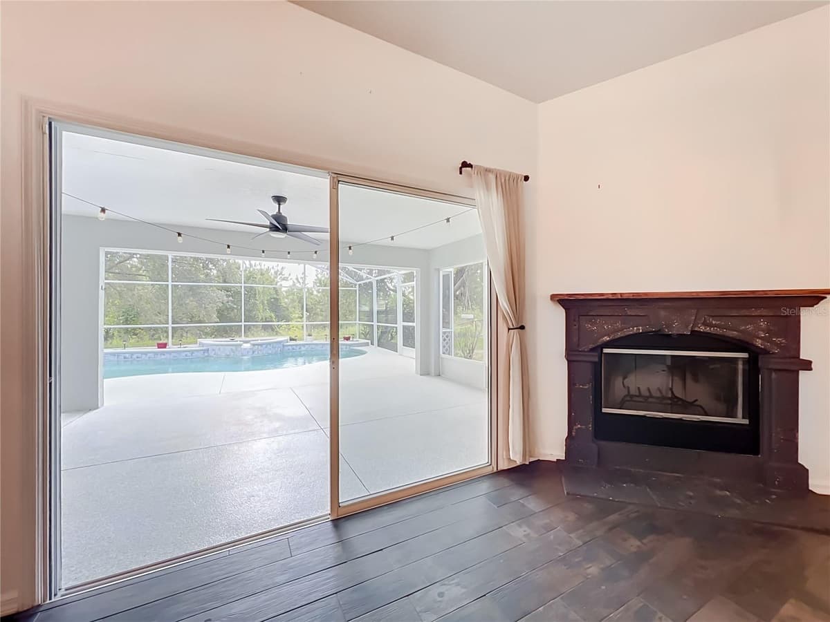 9418 MEADOW CREST LANE — photo 15 of 53