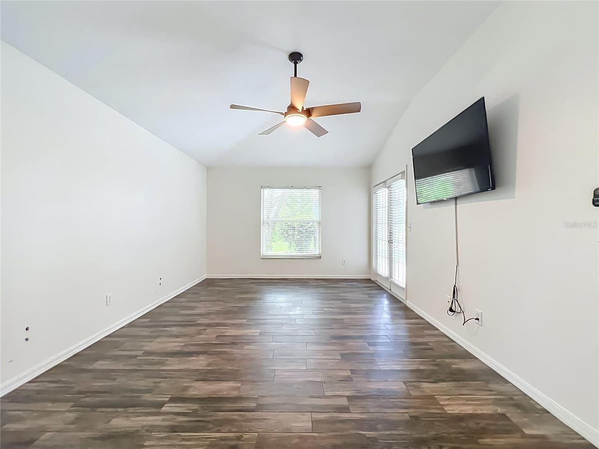 9418 MEADOW CREST LANE — photo 31 of 53