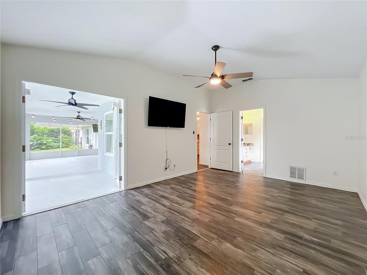 9418 MEADOW CREST LANE — photo 32 of 53