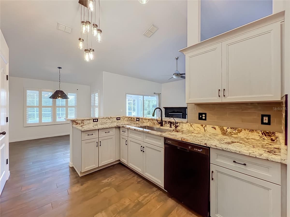 9418 MEADOW CREST LANE — photo 22 of 53