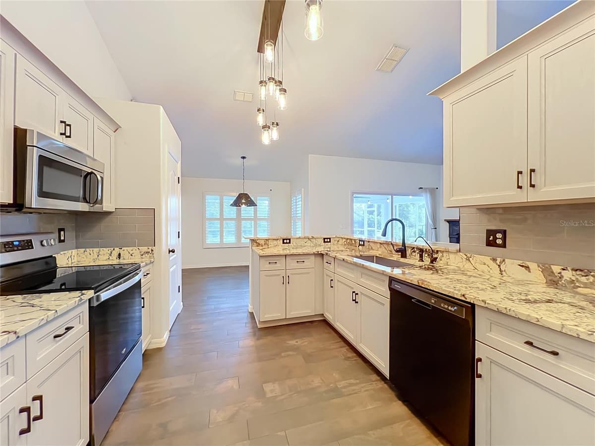 9418 MEADOW CREST LANE — photo 21 of 53