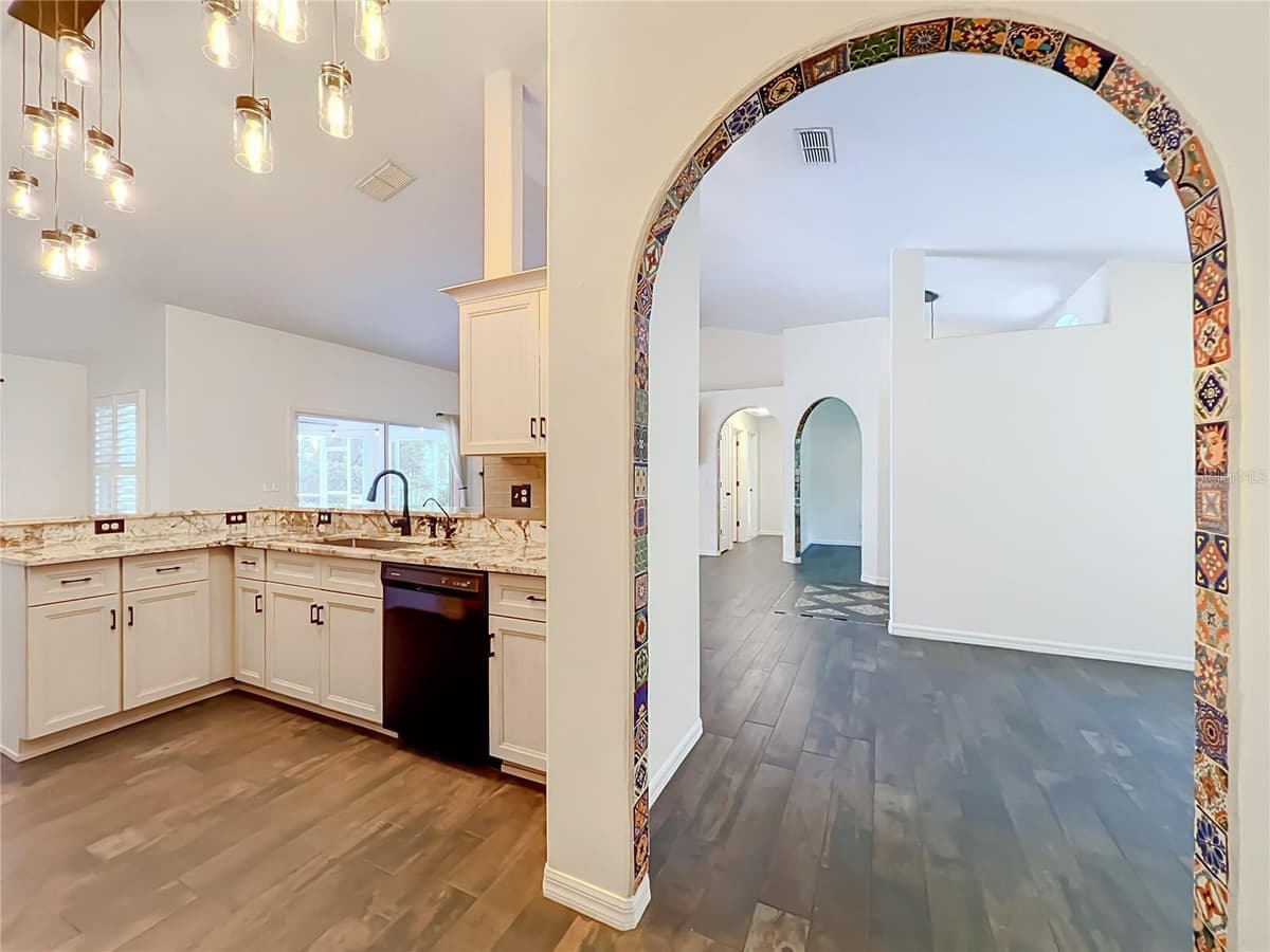 9418 MEADOW CREST LANE — photo 20 of 53