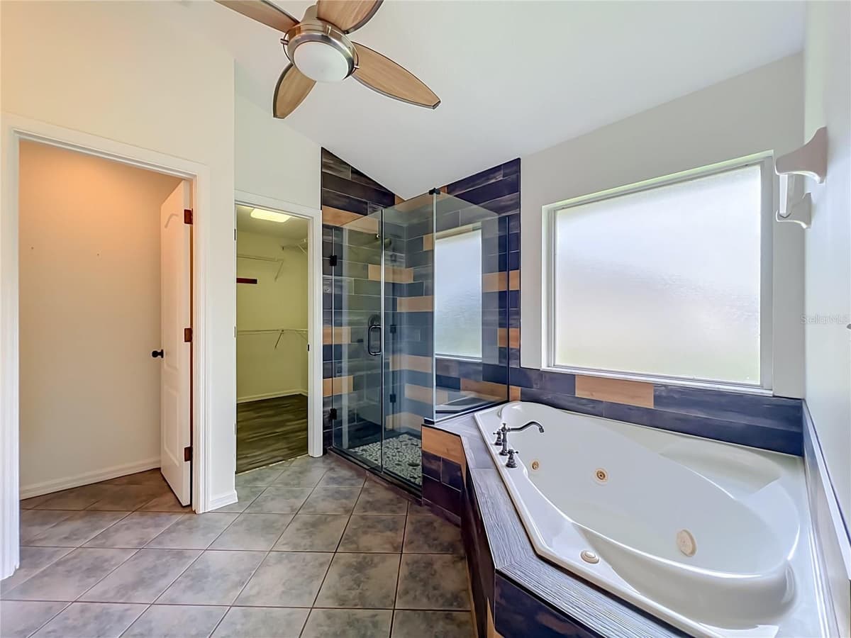 9418 MEADOW CREST LANE — photo 35 of 53