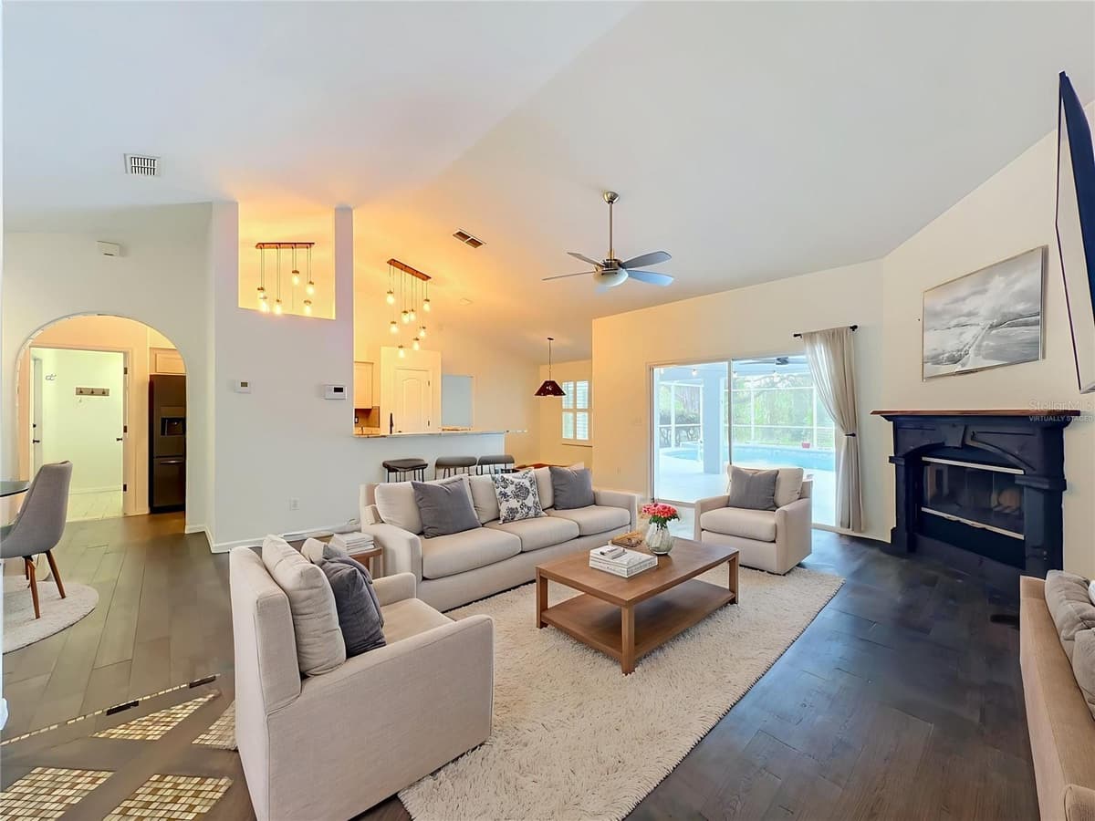 9418 MEADOW CREST LANE — photo 9 of 53