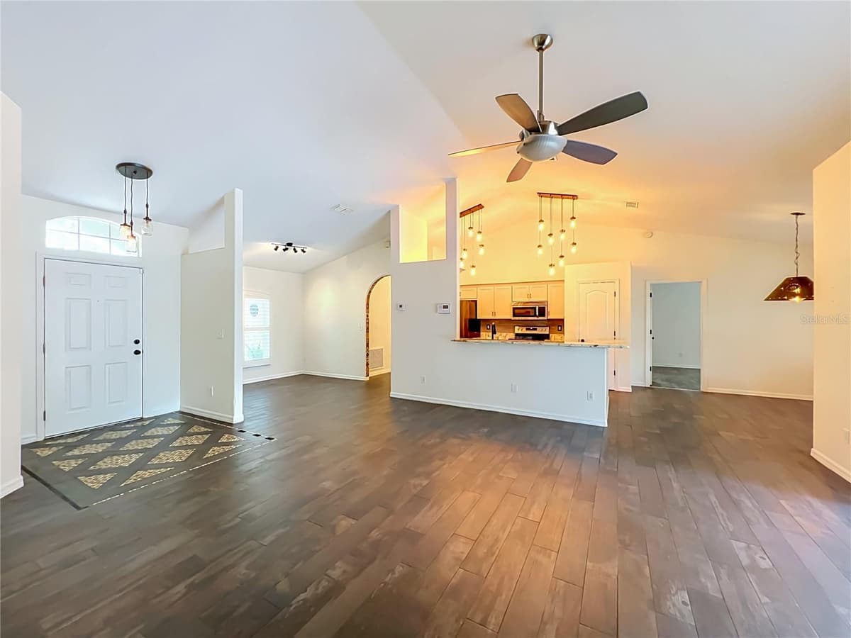 9418 MEADOW CREST LANE — photo 14 of 53