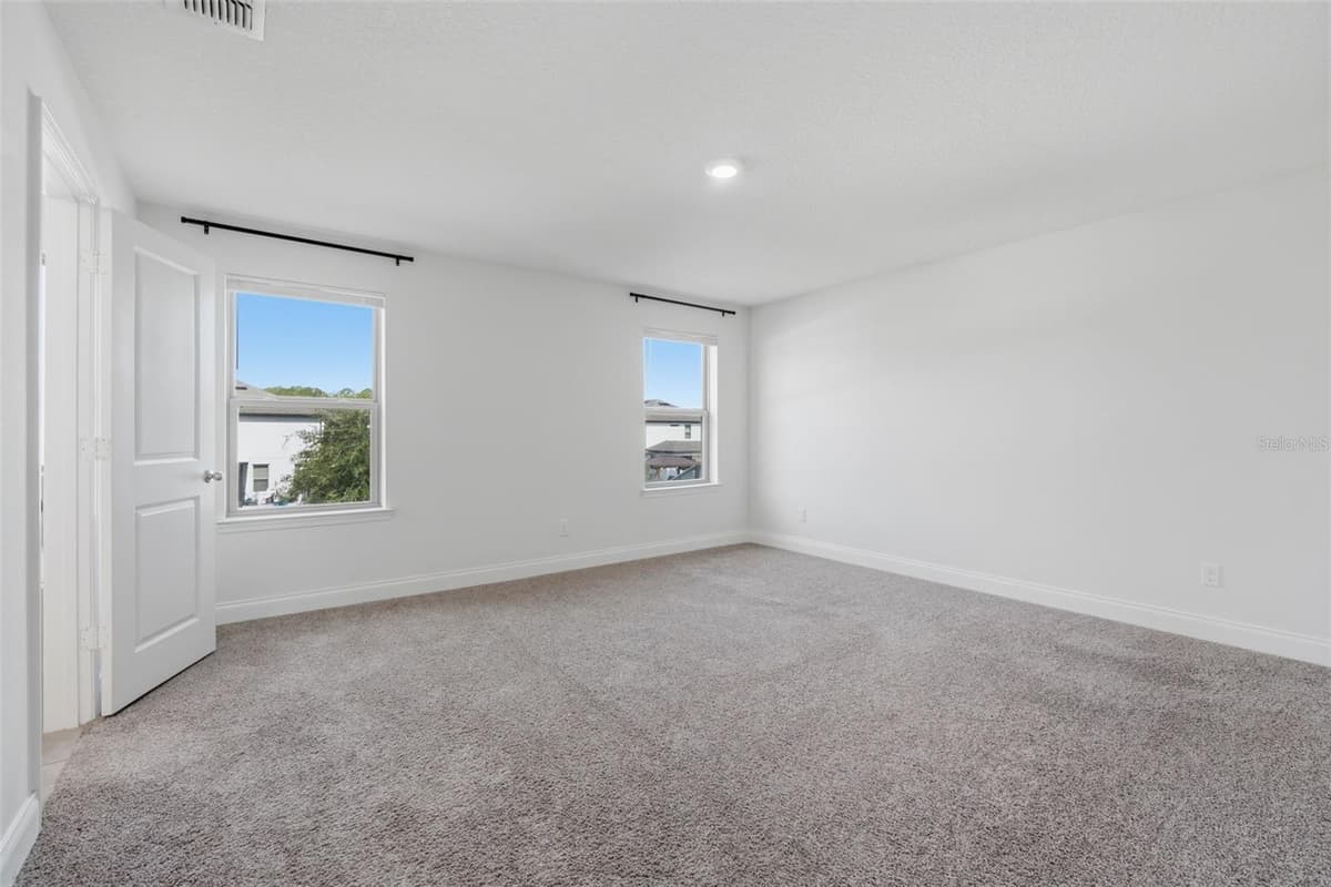 9535 JUNIPER MOSS CIRCLE — photo 13 of 35