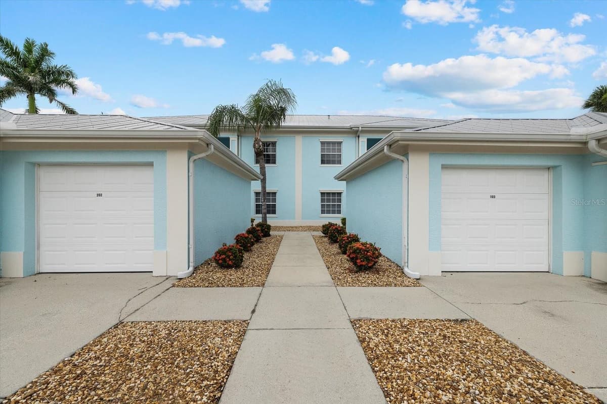 5738 SABAL TRACE DRIVE — photo 1 of 43