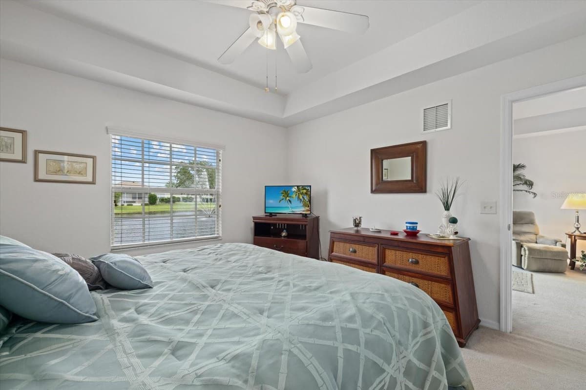 5738 SABAL TRACE DRIVE — photo 16 of 43
