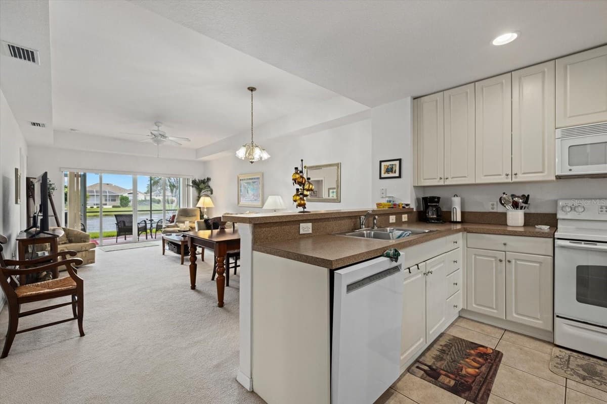 5738 SABAL TRACE DRIVE — photo 11 of 43