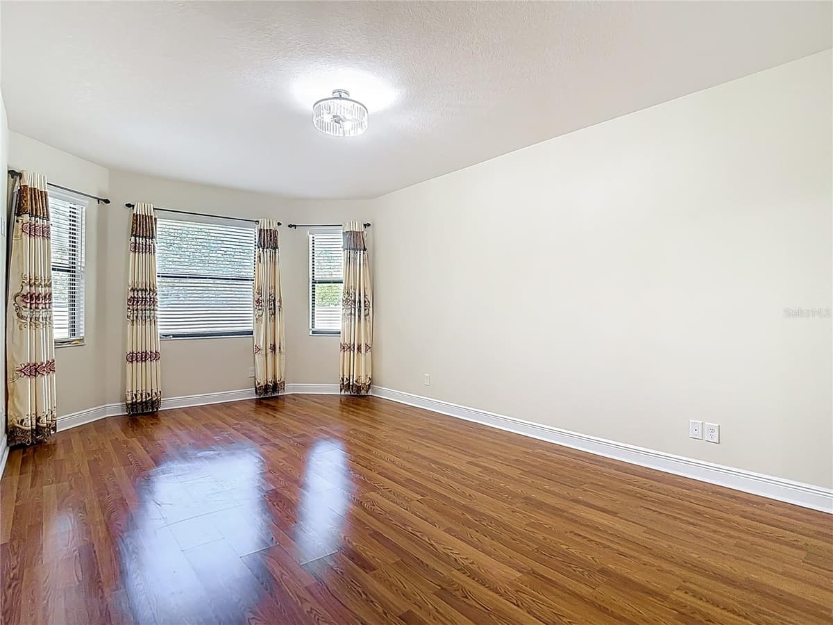 422 CHALLICE DRIVE — photo 35 of 70