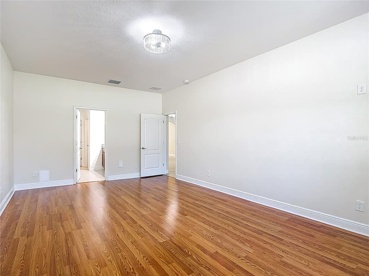 422 CHALLICE DRIVE — photo 32 of 70