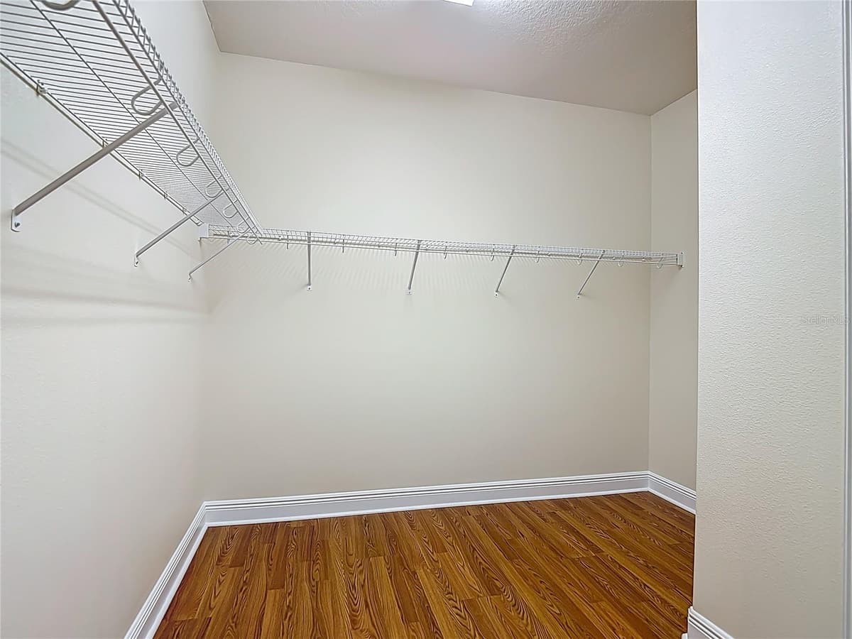 422 CHALLICE DRIVE — photo 29 of 70