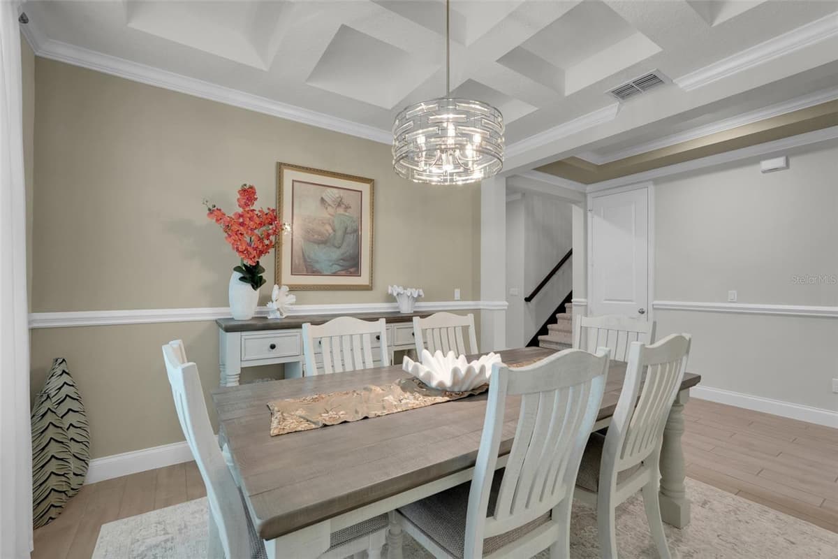 8254 PROCIDA ISLE LANE — photo 9 of 52