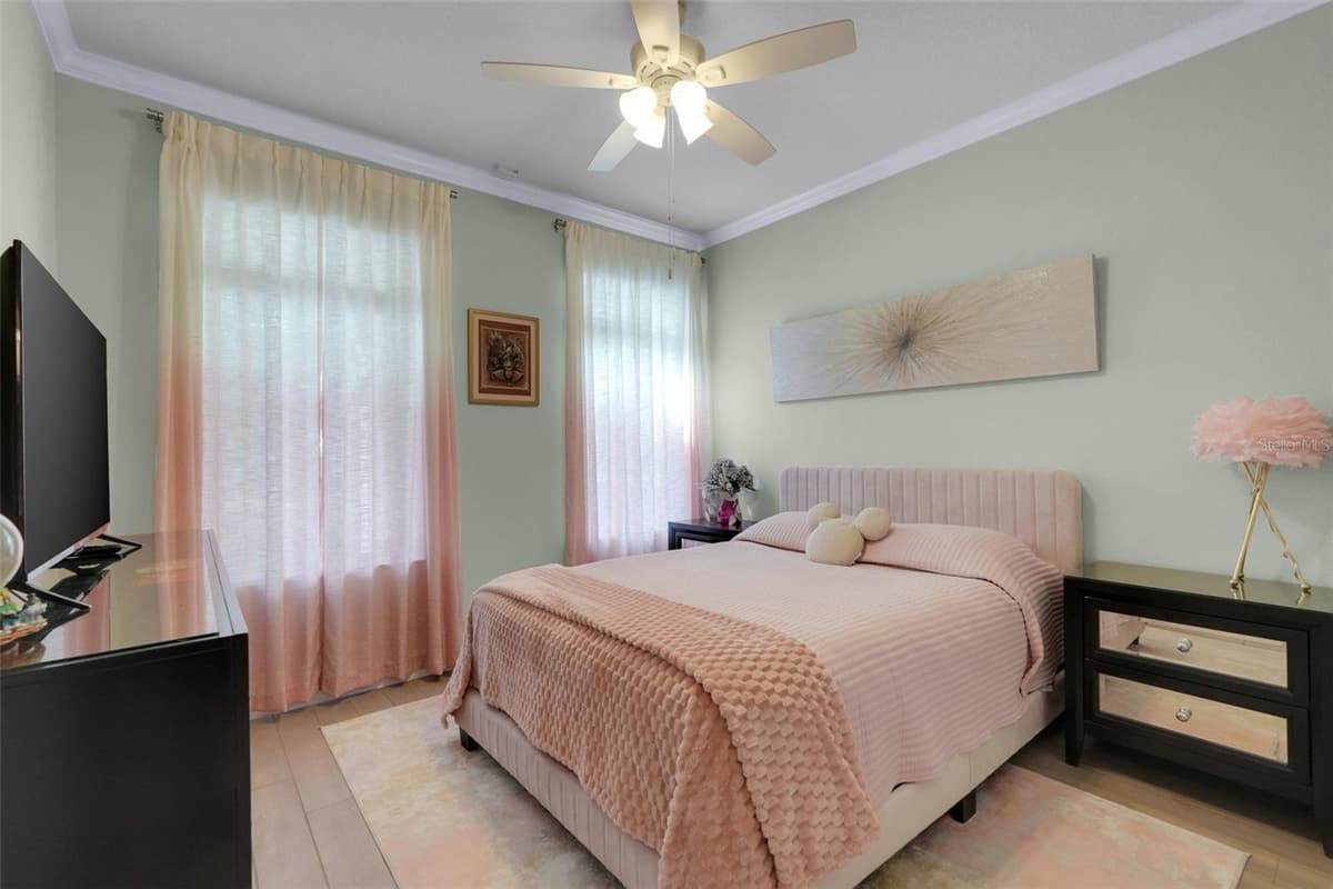 8254 PROCIDA ISLE LANE — photo 19 of 52