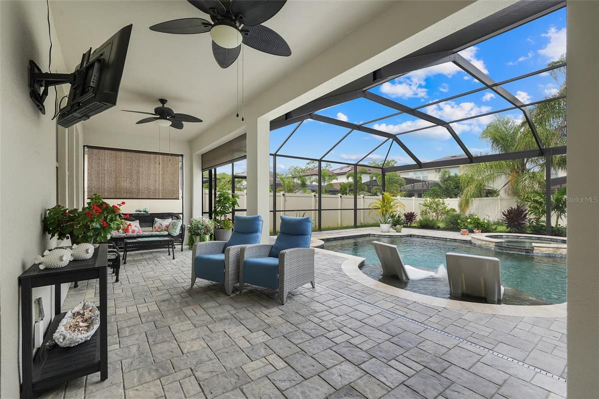8254 PROCIDA ISLE LANE — photo 40 of 52