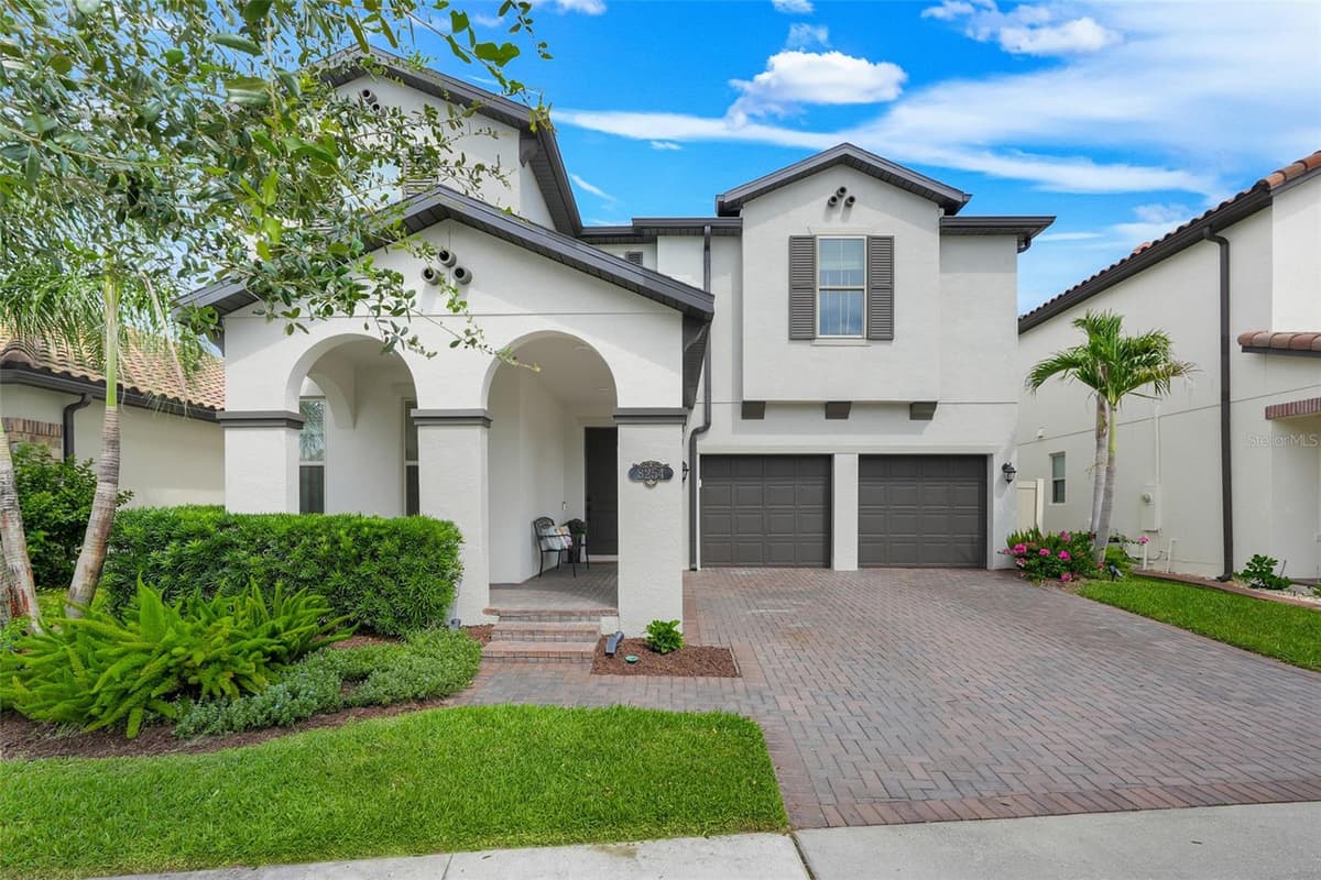 8254 PROCIDA ISLE LANE — photo 3 of 52
