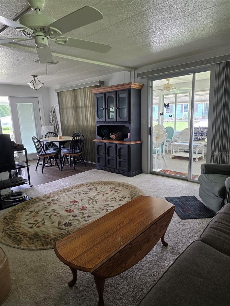 4133 OAK GROVE ROAD — photo 5 of 38