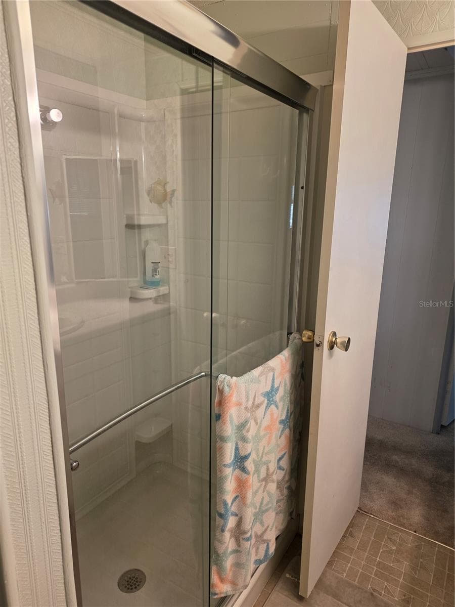 4133 OAK GROVE ROAD — photo 19 of 38