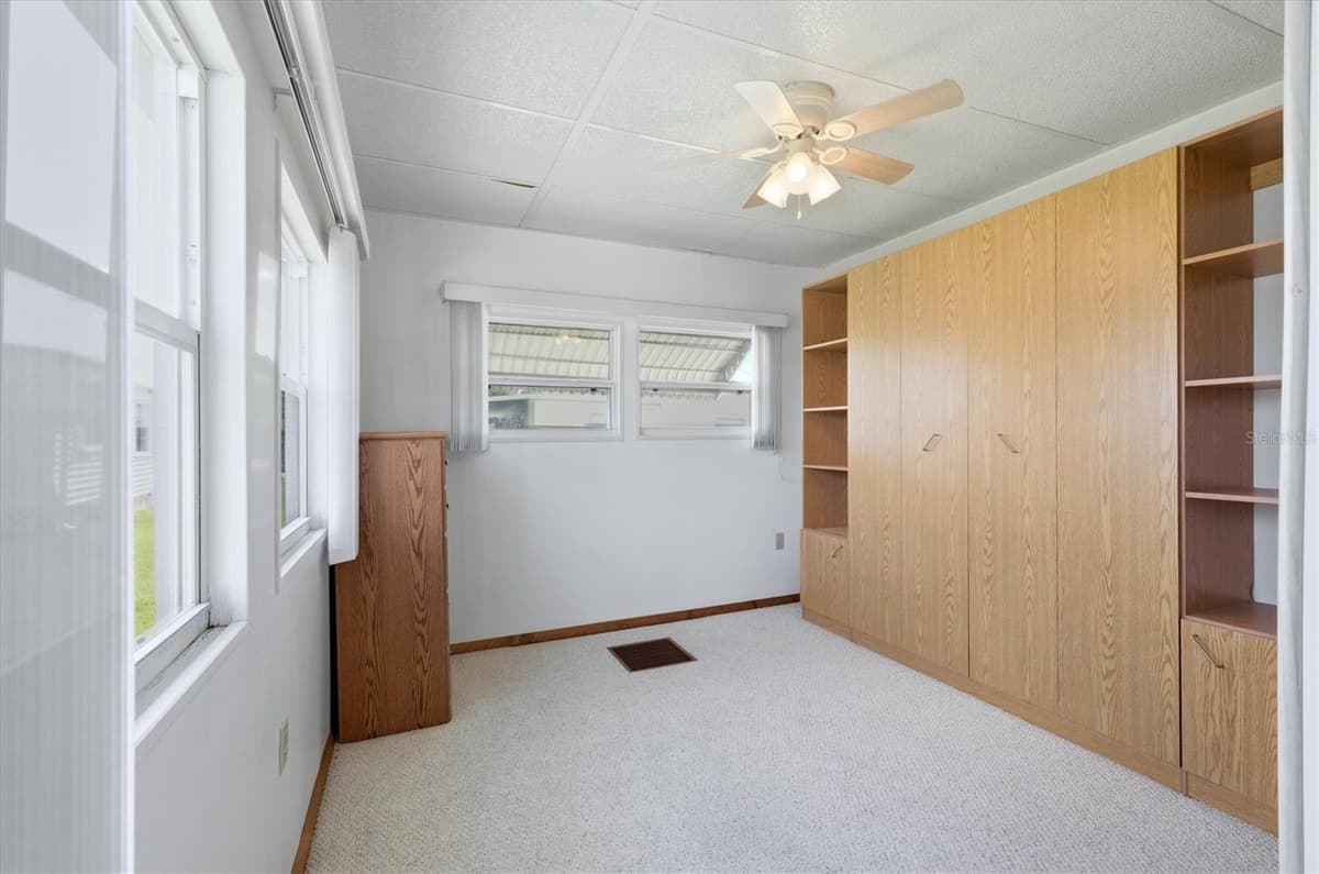 1208 44TH AVENUE DRIVE — photo 15 of 45