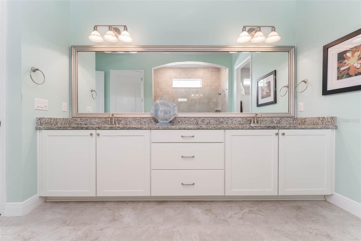 14008 SWALLOW HILL DRIVE — photo 26 of 46