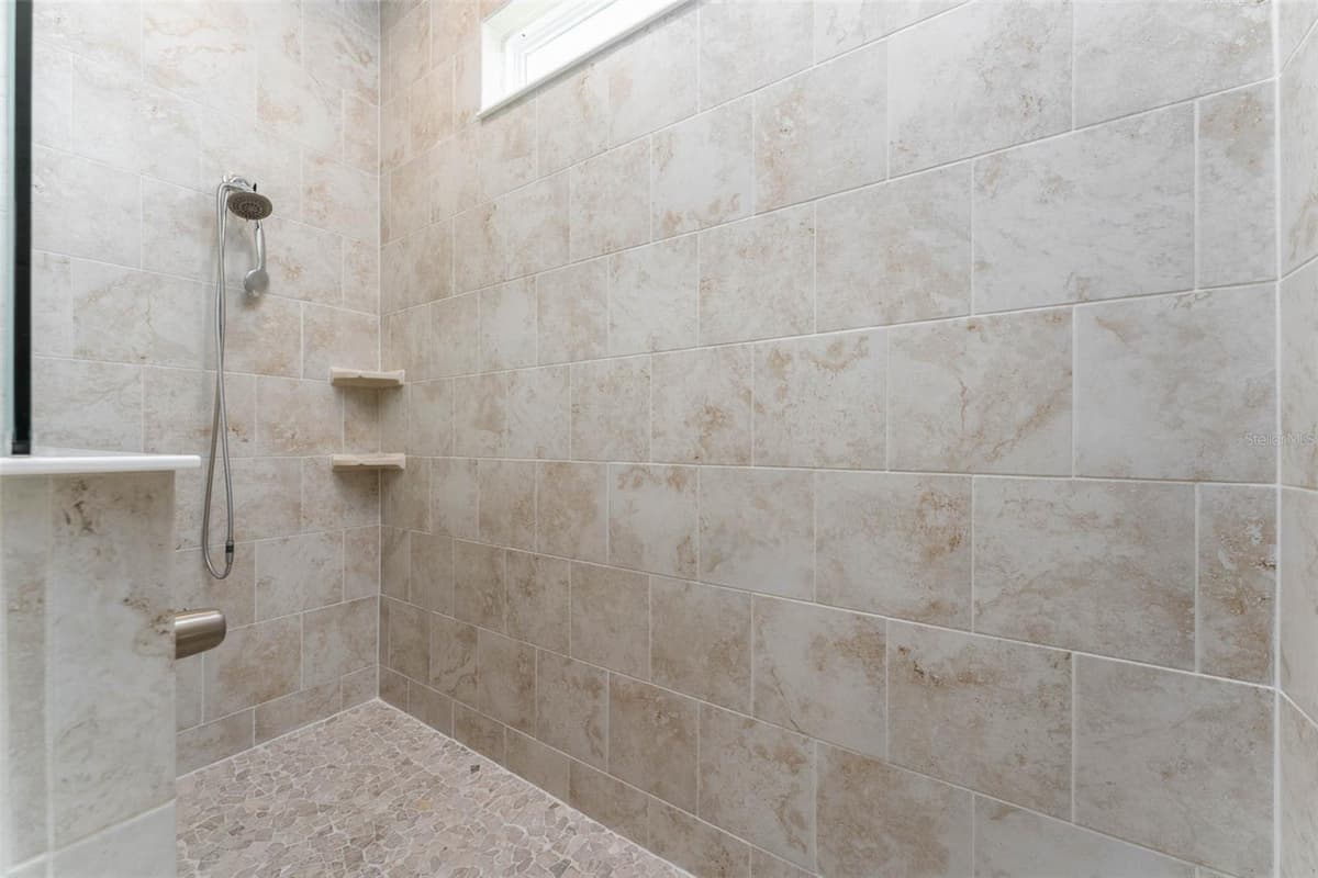 14008 SWALLOW HILL DRIVE — photo 29 of 46