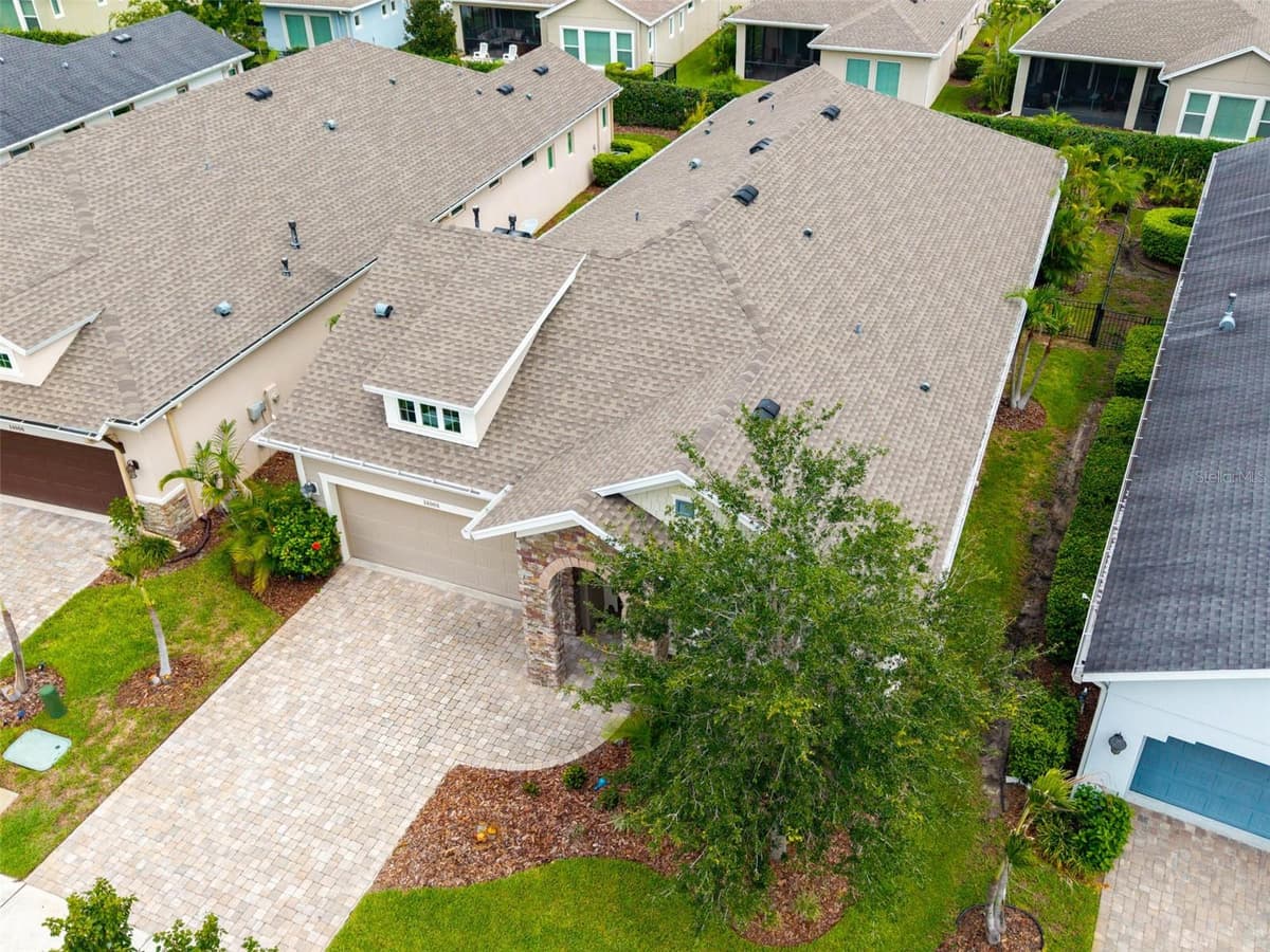 14008 SWALLOW HILL DRIVE — photo 3 of 46
