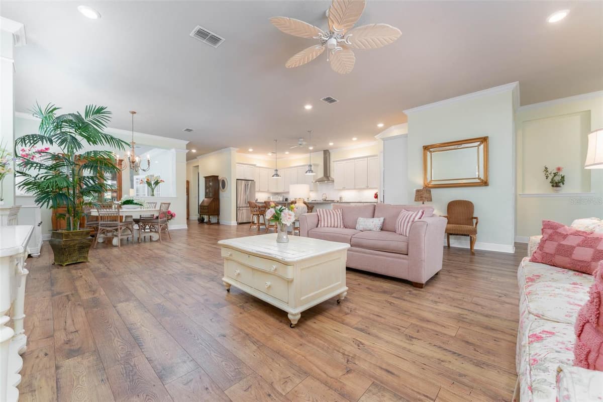 14008 SWALLOW HILL DRIVE — photo 21 of 46