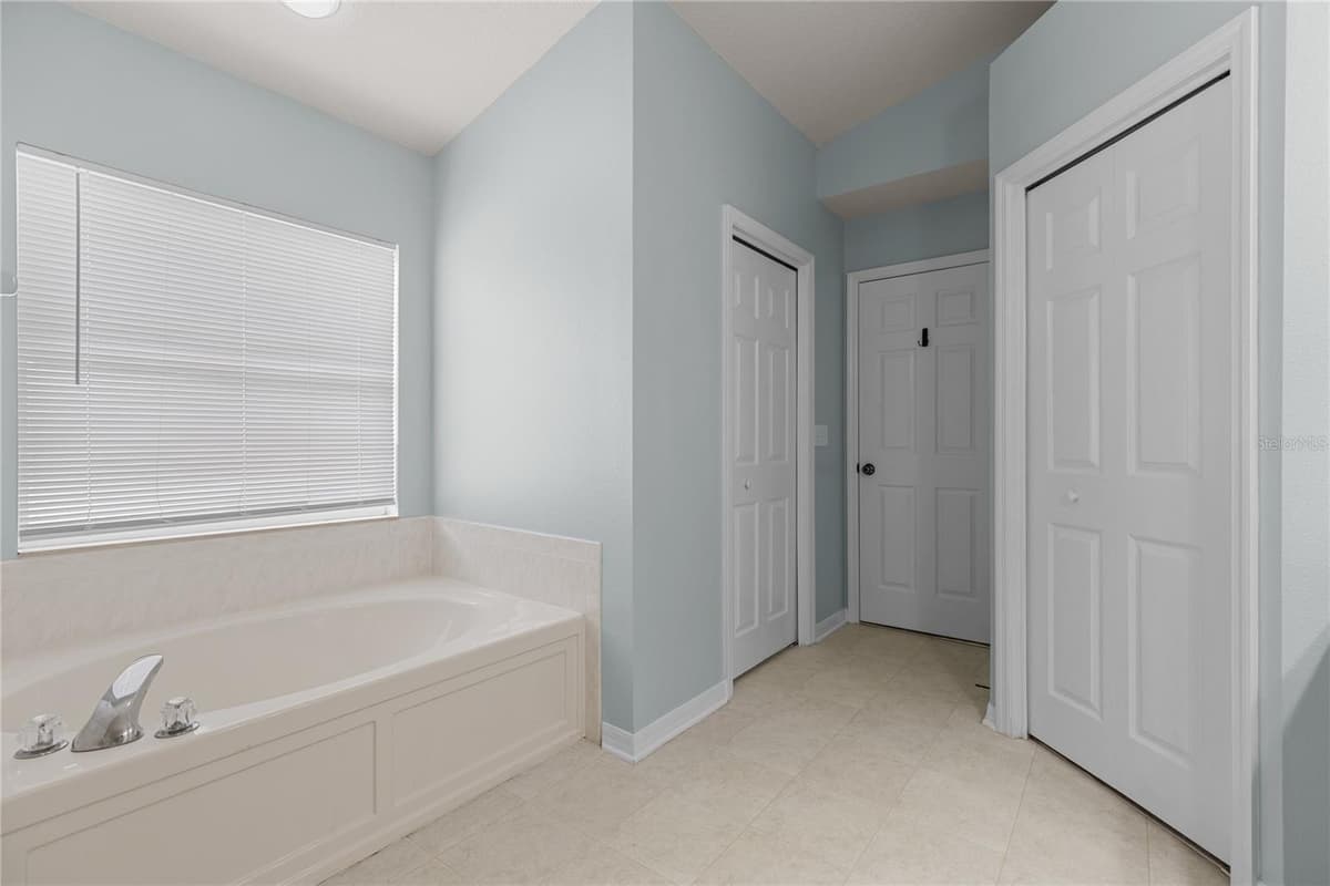 31511 WRENCREST DRIVE — photo 31 of 42