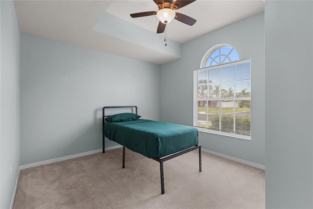 31511 WRENCREST DRIVE — photo 9 of 42