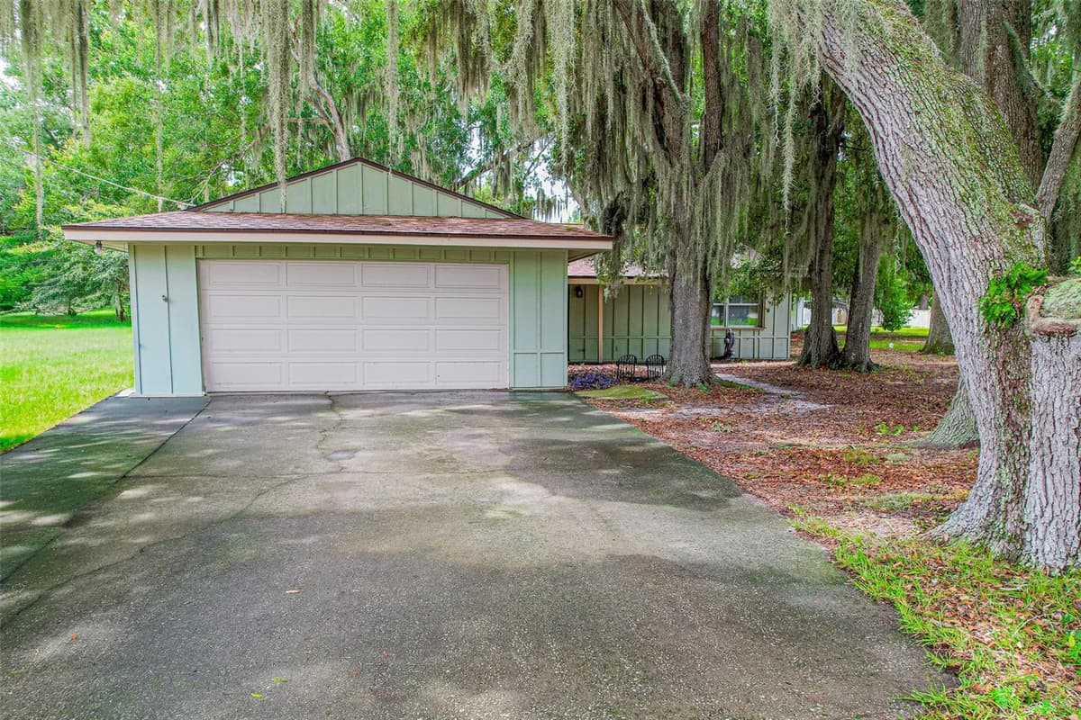 4604 CRYSTAL BEACH ROAD — photo 1 of 25