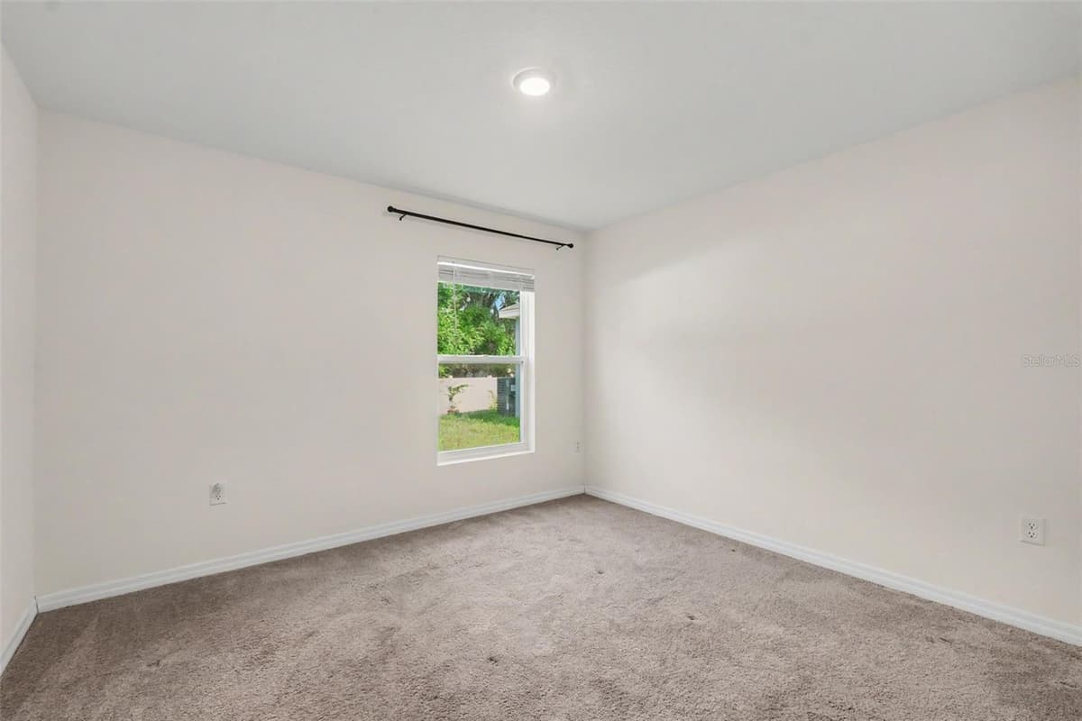 36851 GOFFAUX LOOP — photo 24 of 65