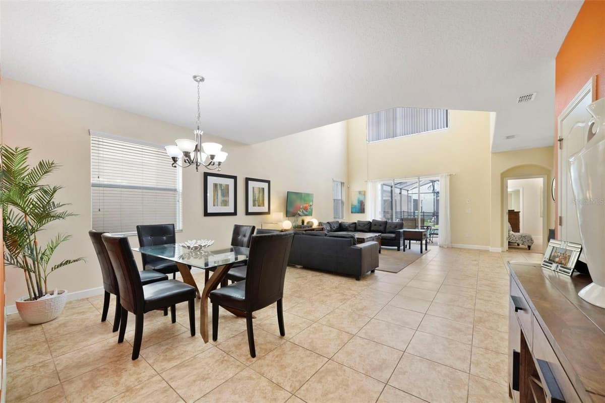 8928 BISMARCK PALM ROAD — photo 8 of 42